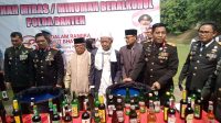 Polda Banten Musnahkan 75.279 Botol Minuman Keras dari Hasil Operasi Rutin