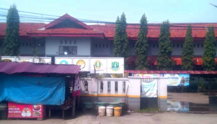 Pembersihan Jalan oleh Perusahaan Galian di Serang, Wujud Kepedulian terhadap Keselamatan Masyarakat