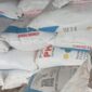 Kondisi kios pupuk di Kecamatan Leuwidamar, Kabupaten Lebak, yang diduga menjual pupuk bersubsidi di atas Harga Eceran Tertinggi (HET), Kamis (8/5/2026).