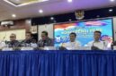 Konferensi pers TNI AL terkait pengungkapan dugaan penyelundupan 16 ton pasir timah ilegal di kawasan PIK 2 Tangerang, Banten, Selasa (12/5/2026).