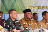 Brigjen TNI Thomas Rajunio bersama Bupati Bogor Rudy Susmanto saat menghadiri peresmian Pos Koramil 0621-10/Cisarua-Megamendung di Desa Sukakarya, Kecamatan Megamendung, Kabupaten Bogor, Senin (22/6/2026). Peresmian tersebut merupakan upaya memperkuat pelayanan kewilayahan serta mendukung stabilitas keamanan dan ketertiban masyarakat.