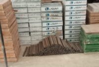 Foto: Material dan peralatan yang diduga digunakan untuk menunjang aktivitas pertambangan emas tanpa izin ditemukan saat investigasi lapangan. Dugaan tersebut masih menunggu klarifikasi dari pihak terkait serta hasil penyelidikan aparat penegak hukum.