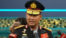 Komjen Pol Suyudi Ario Seto disetujui DPR RI menjadi Kapolri menggantikan Jenderal Polisi Listyo Sigit Prabowo.